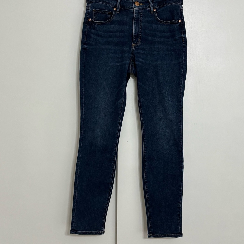 Loft Blue Curvy Skinny Crop Jeans Size 28/6